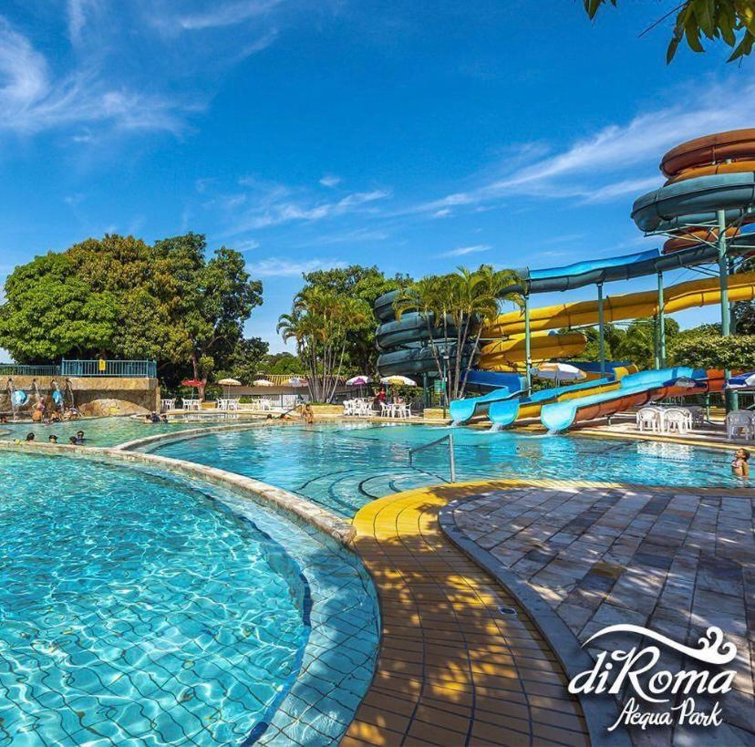 Spazzio Diroma Com Acesso Ao Acqua Park - Temporada Cn Adriele Caldas Novas Exterior foto